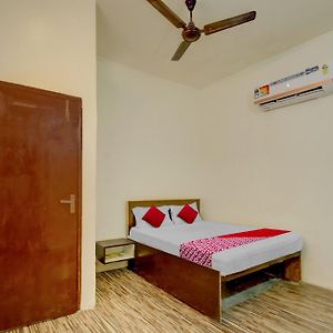 Hotel O The Olive Stay